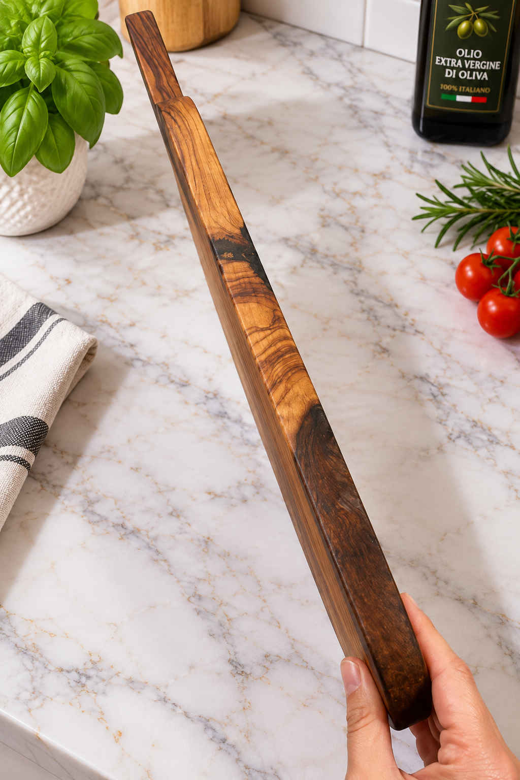 Tagliere "mare" in legno d'ulivo