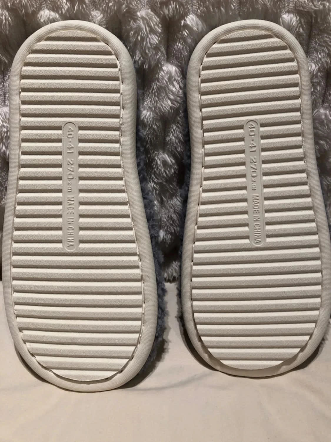 Pantofole in peluche